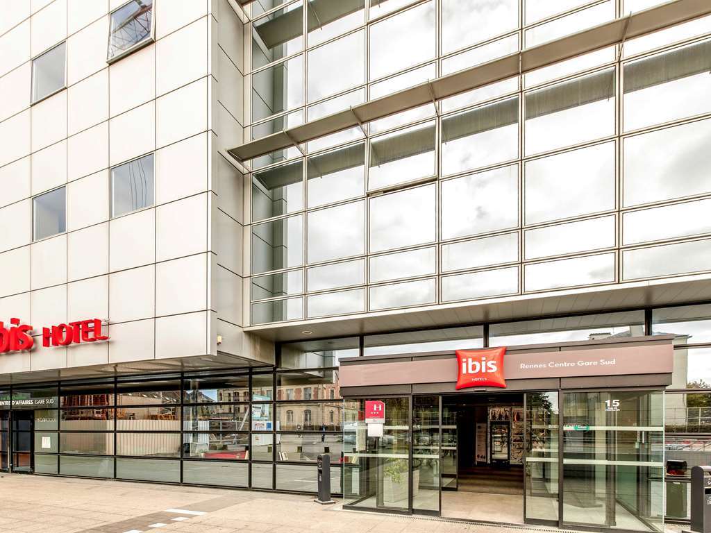 Ibis Carlisle Centre 2*